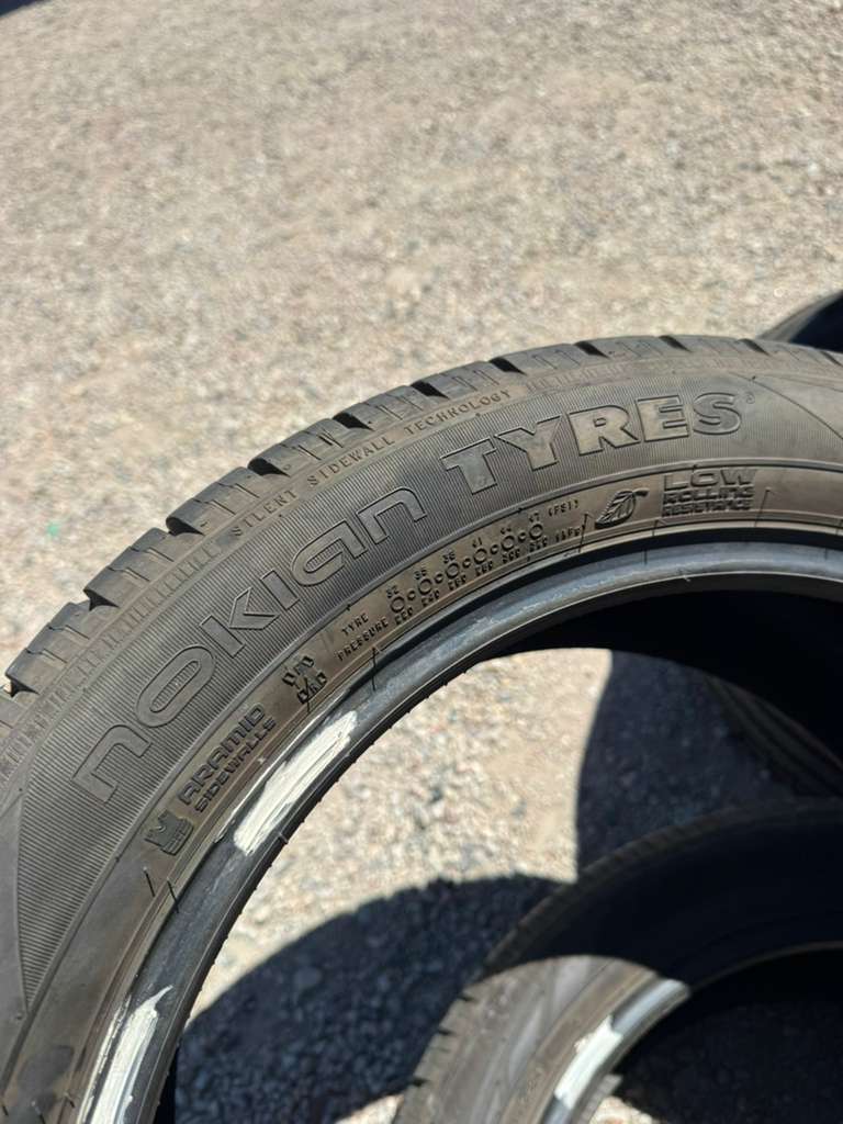 225/50R17 Pair (2 Used Tires) Nokian Tyres One
