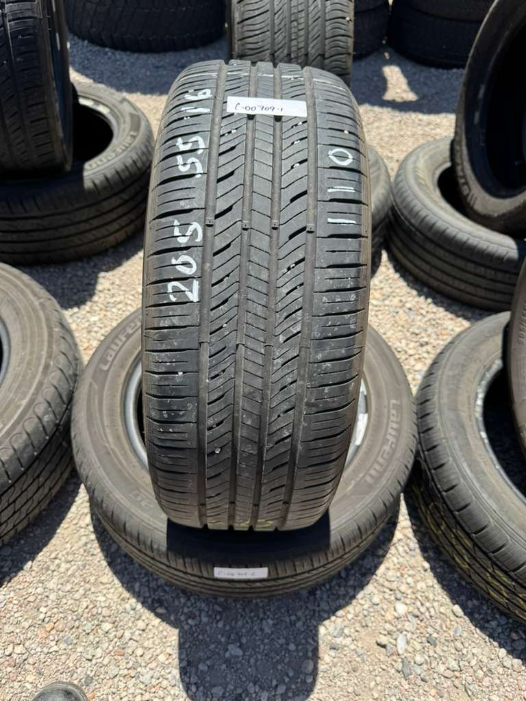205/55R16 Pair (2 Used Tires) Laufenn G Fit