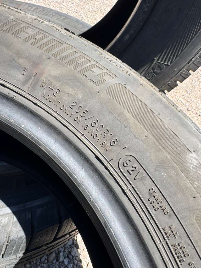 205/60R16 Pair (2 Used Tires) DeanTires Road Control 2