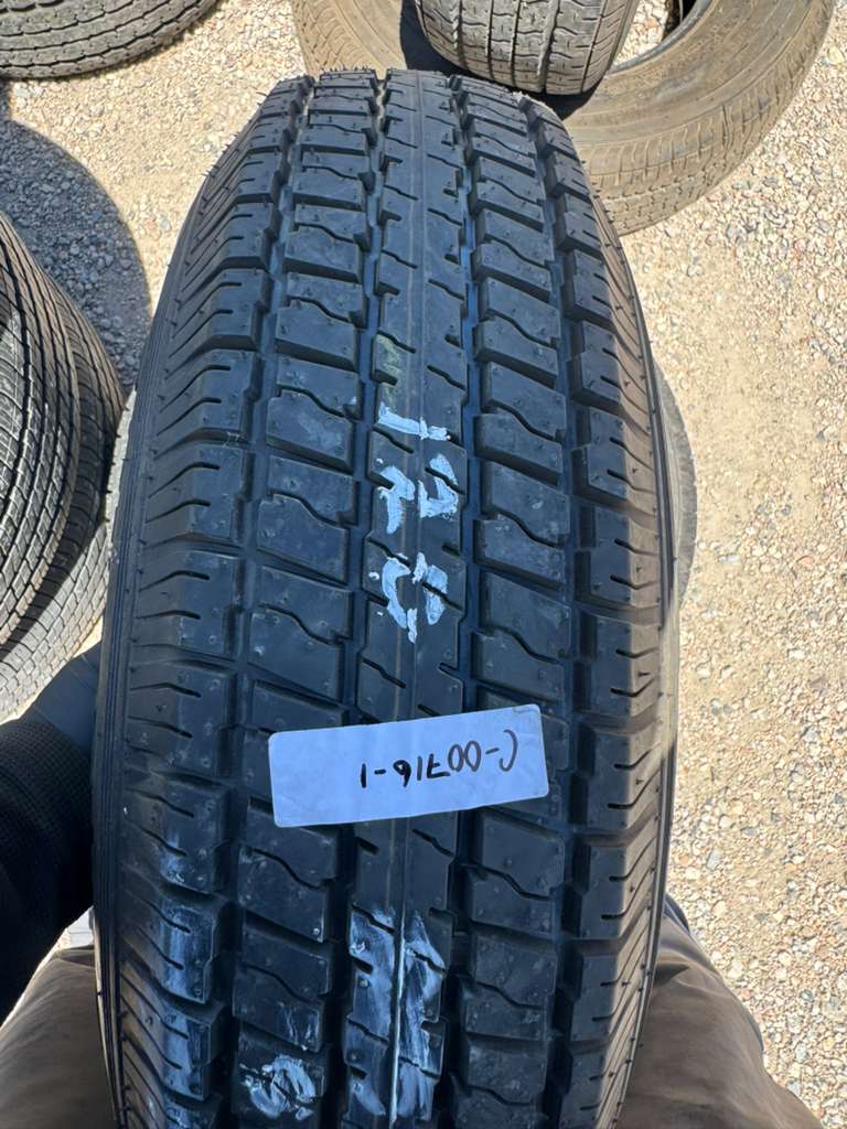 ST205/75R15 Pair (2 Used Tires) Castle Rock ST