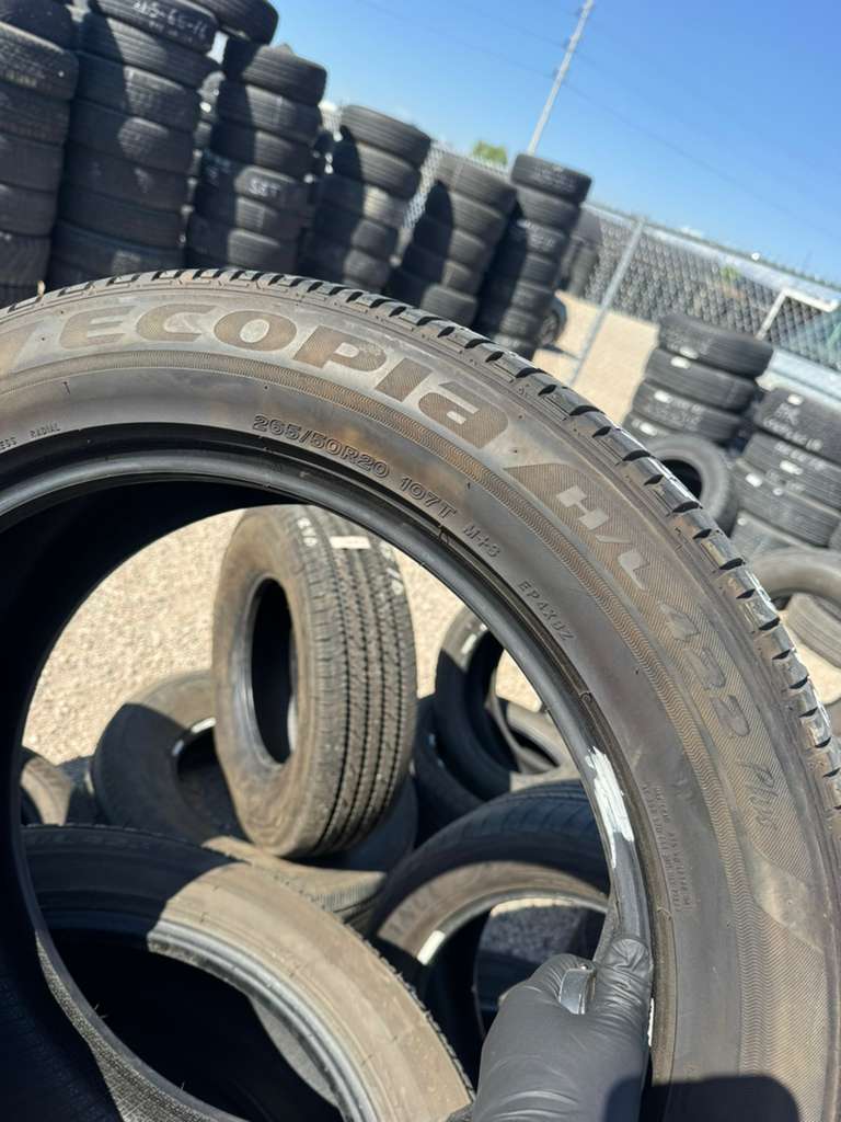 265/50R20 Set (4 Used Tires) Bridgestone Ecopia H/L 422