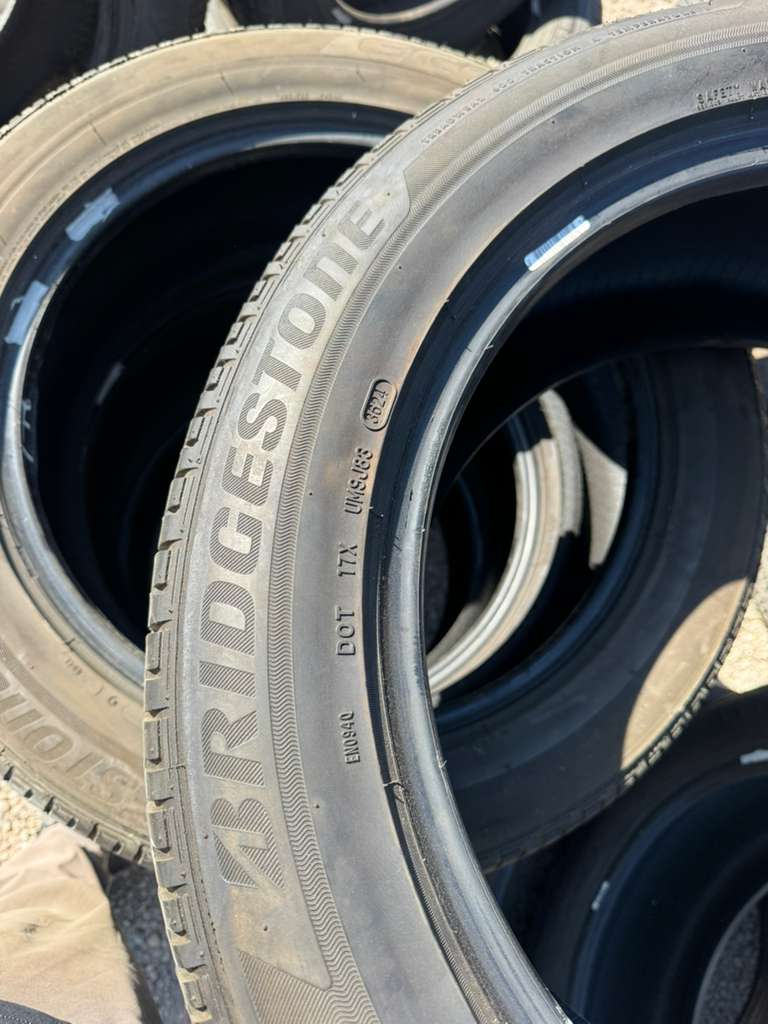 265/50R20 Set (4 Used Tires) Bridgestone Ecopia H/L 422