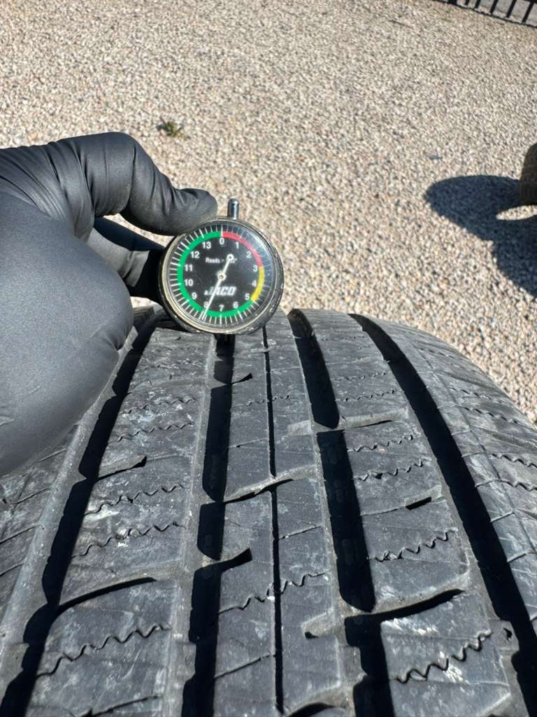 215/55R16 Pair (2 Used Tires) DeanTires Road Control