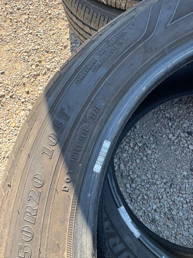255/50R20 Pair (2 Used Tires) Michelin Assurance
