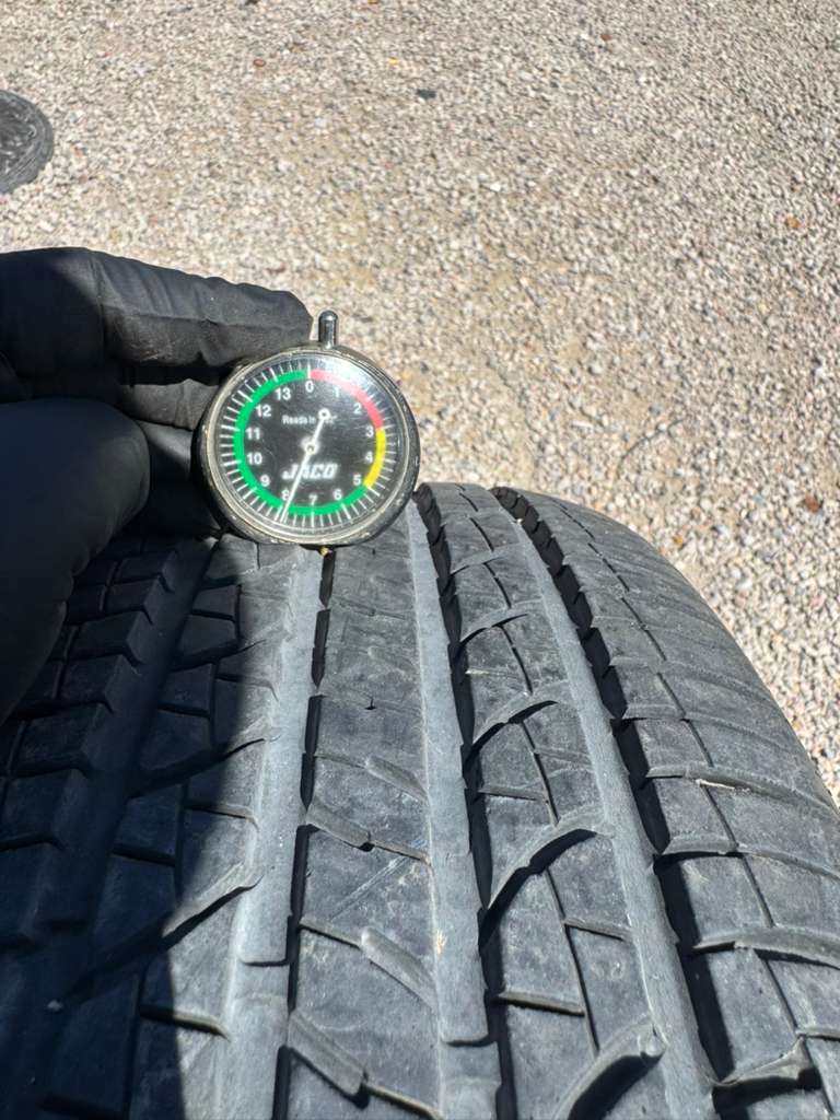 195/60R15 Pair (2 Used Tires) Douglas