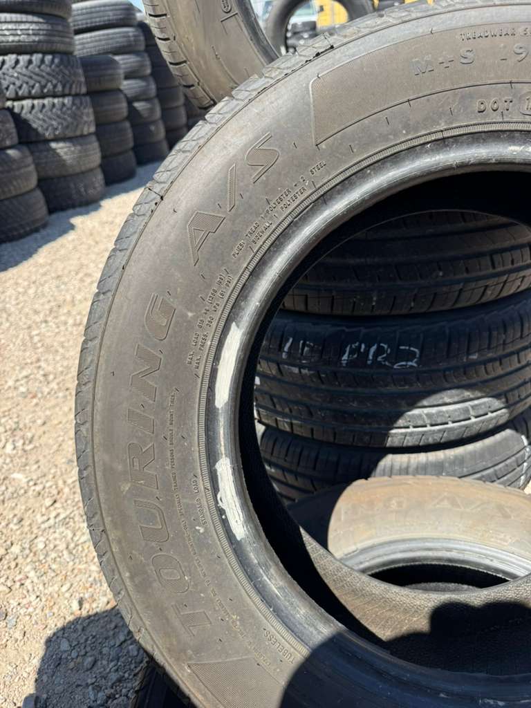 195/65R15 Pair (2 UsedTires)  Douglas