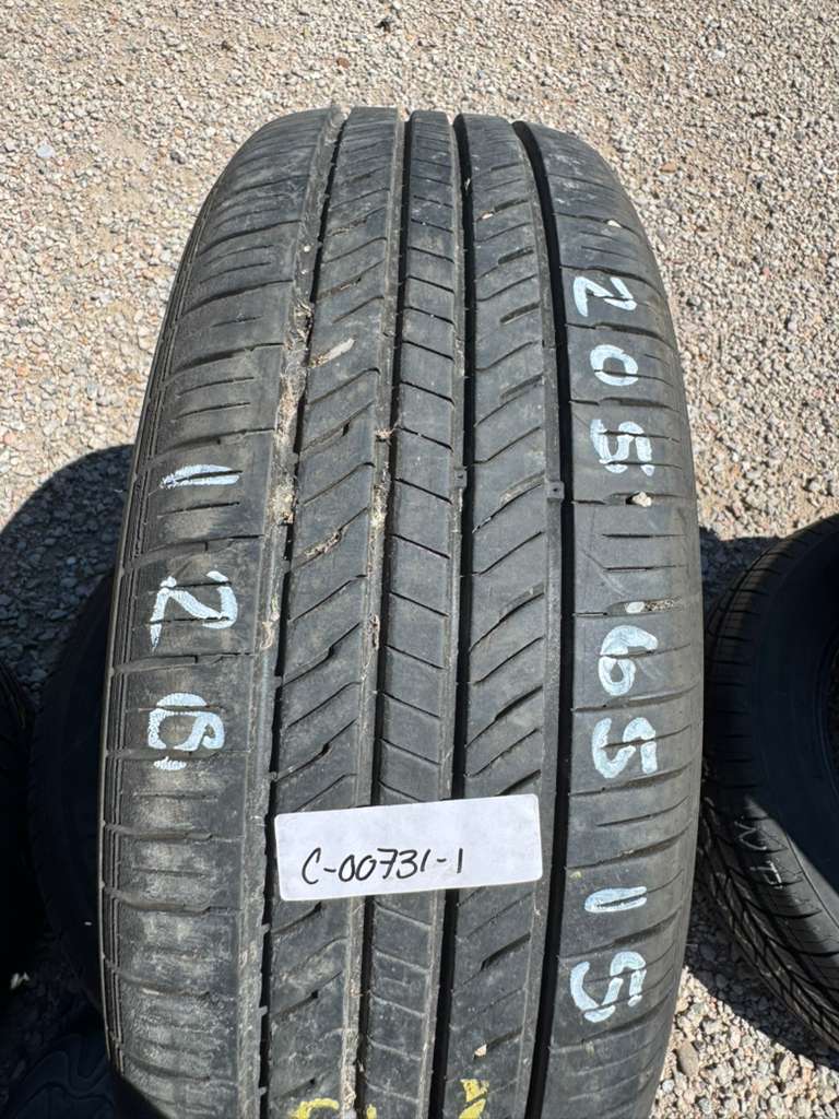 205/65R15 Pair (2 Used Tires) Laufenn G Fit