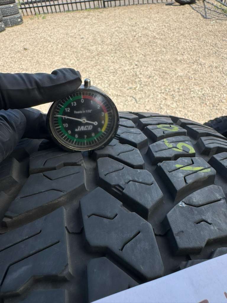 275/65R18 Pair (2 Used Tires) Rovelo Ridgetrak
