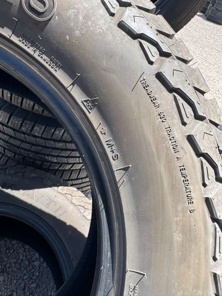 275/65R18 Pair (2 Used Tires) Rovelo Ridgetrak