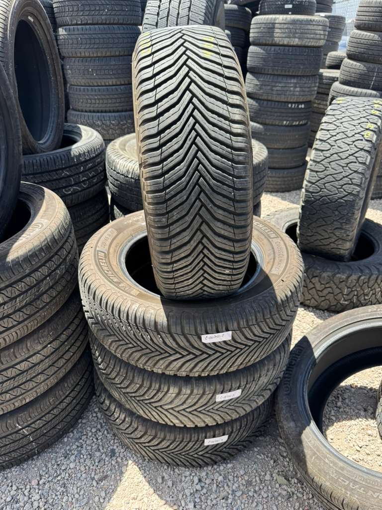 225/65R17 Set (4 Used Tires) Michelin Cross Climate