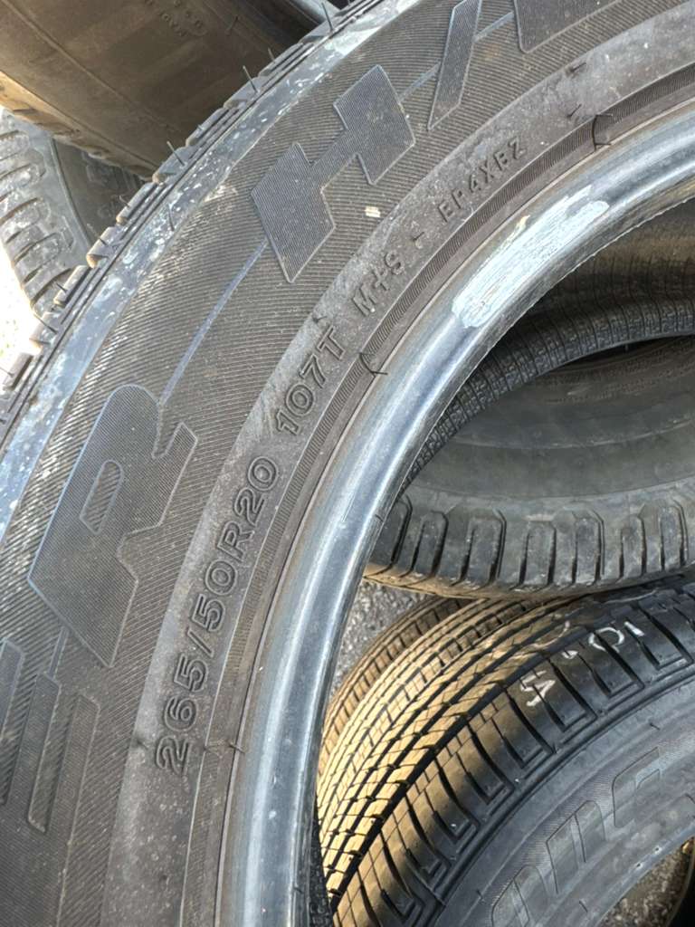 265/50R20 Set (4 Used Tires) Bridgestone Dueler H/L