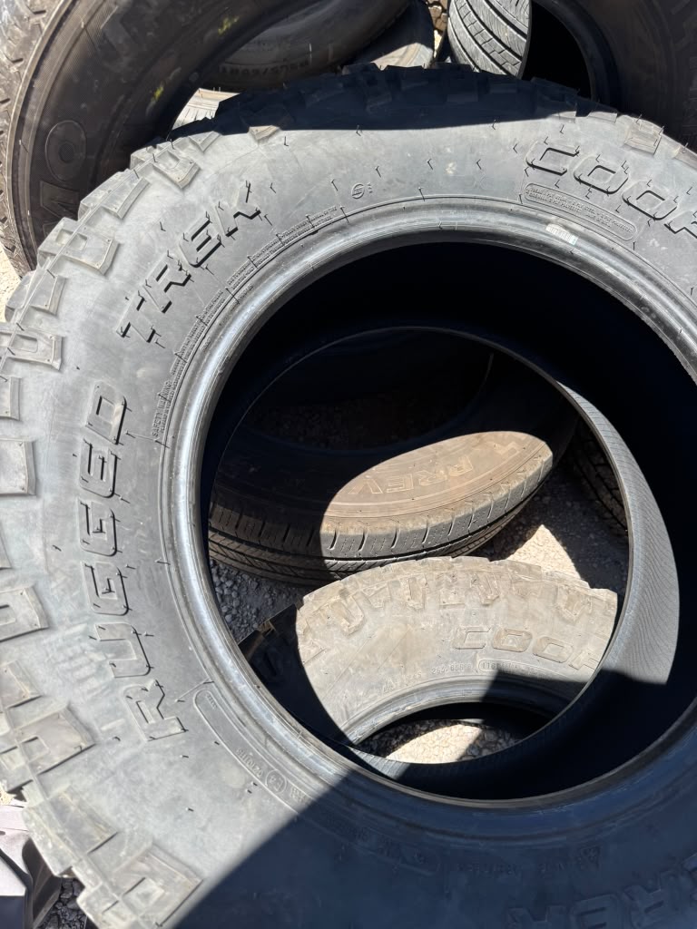 265/65R18 Pair (2 Used Tires) Cooper Discoverer Rugged Trek