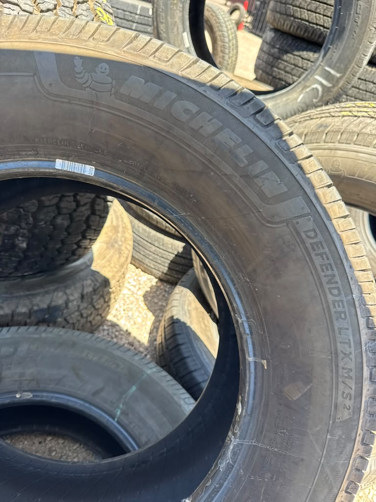 275/65R18 Pair (2 Used Tires ) Michelin Defender LTX M/S 2