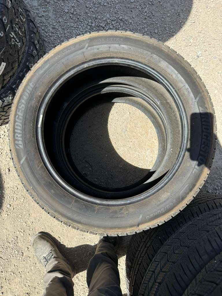 265/50R20 Pair (2 Used Tires) Bridgestone Alenza AS Ultra
