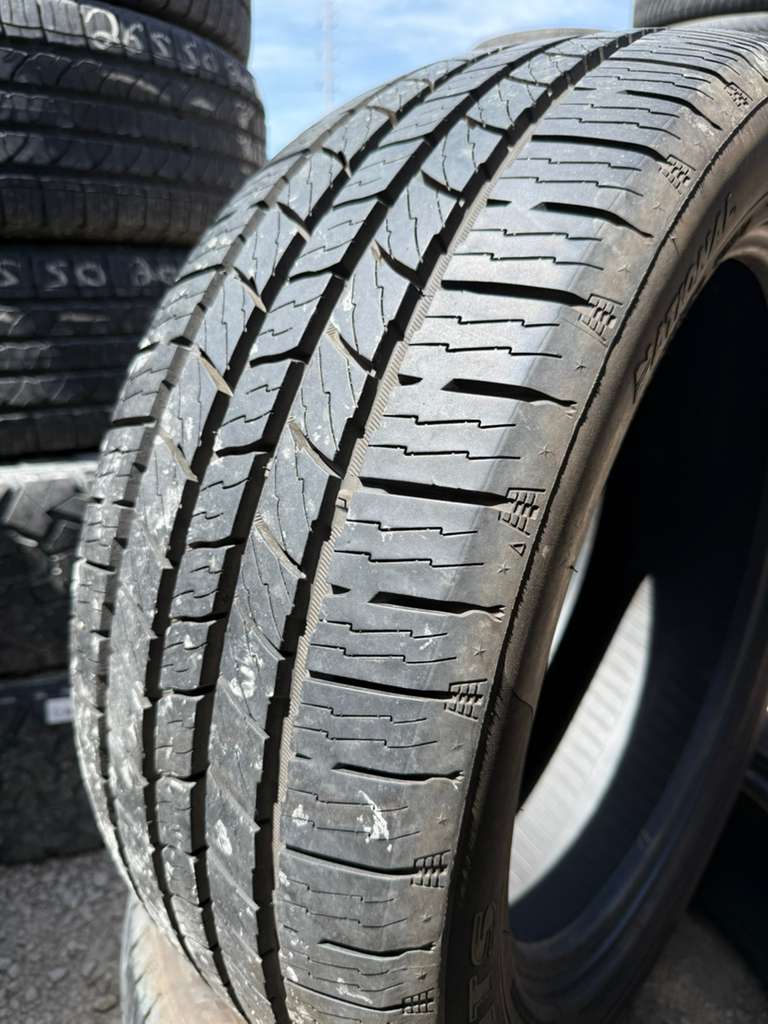 255/50R20 Pair (2 Used Tires) National Commando HTS