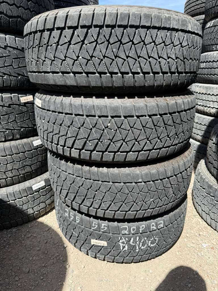 255/55R20 Set (4 Used Tires) Bridgestone Blizzak DM-V2