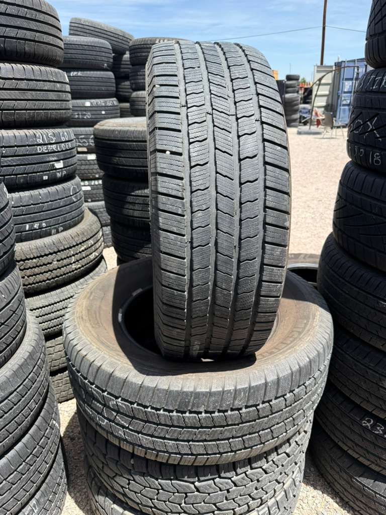 275/65R18 Pair (2 Used Tires) Michelin Defender LTX
