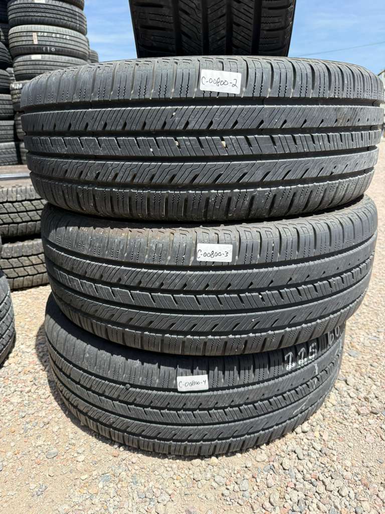 225/60R18 Set (4 Used Tires) Yokohama YKCTX
