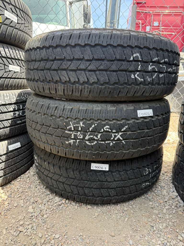 255/55R20 (3 Used Tires) Bridgestone Dueler A/T