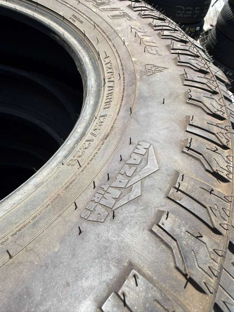 LT275/70R18 Set (4 Like New Tires) Mazama Open Range AT plus