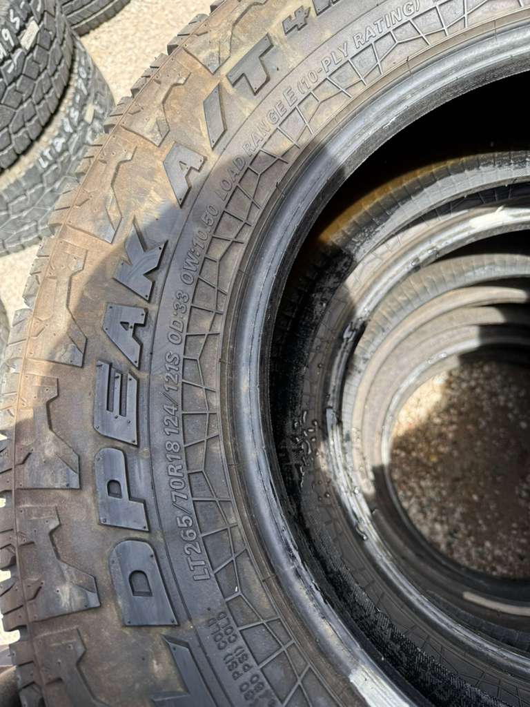 LT265/70R18 Pair (2 Used Tires) Falken Wildpeak AT4W