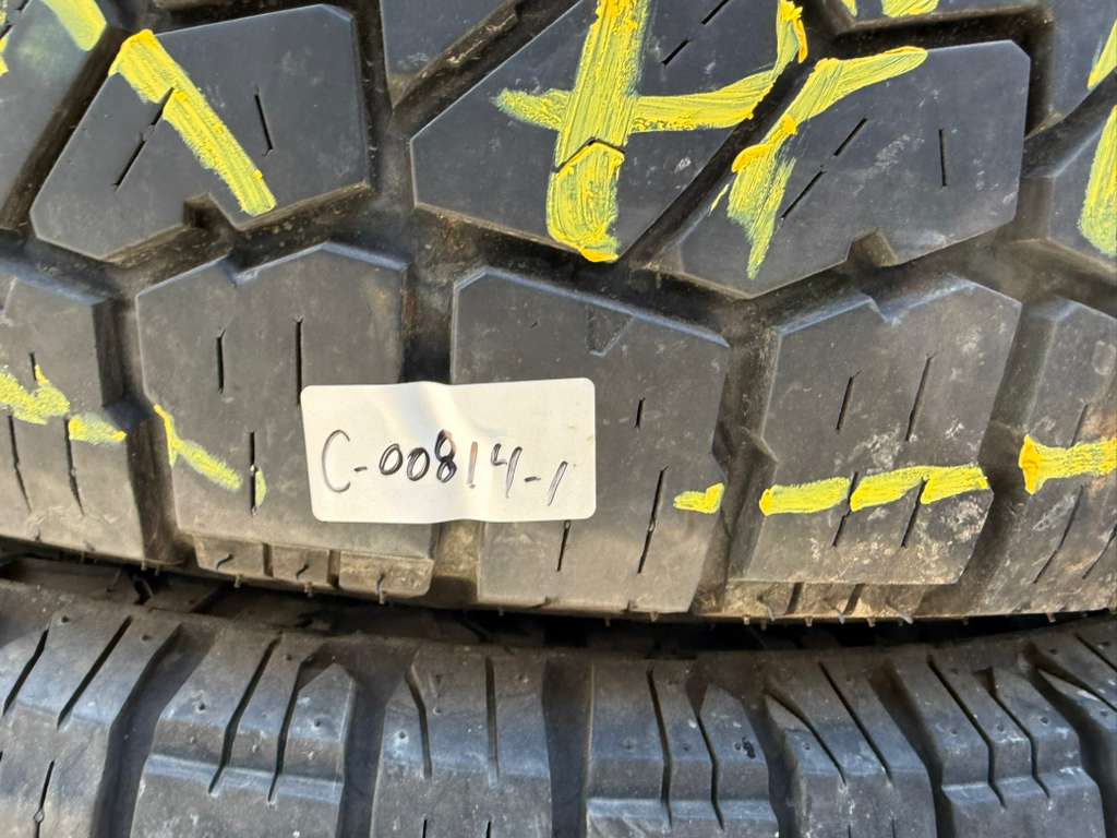 LT265/70R18 Pair (2 Used Tires) Falken Wildpeak AT4W