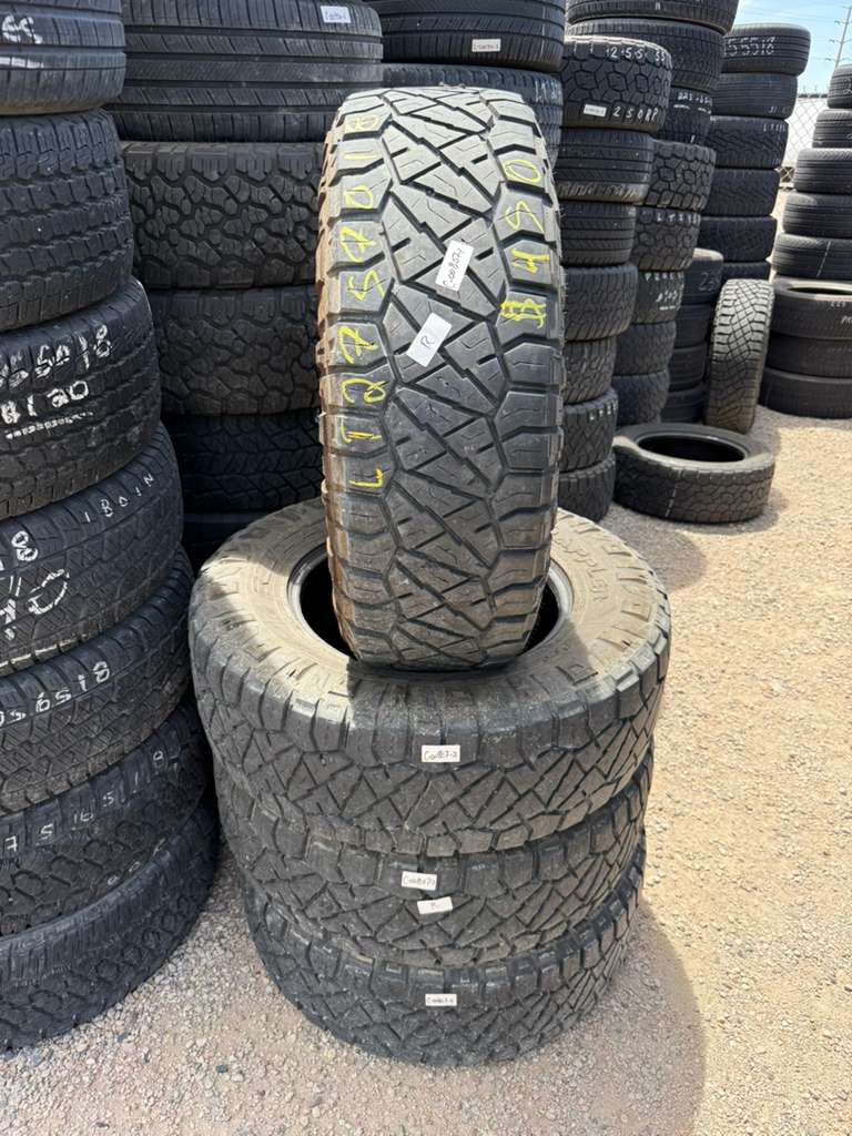 LT275/70R18 Set (4 Used Tires) Nitto Ridge Grappler