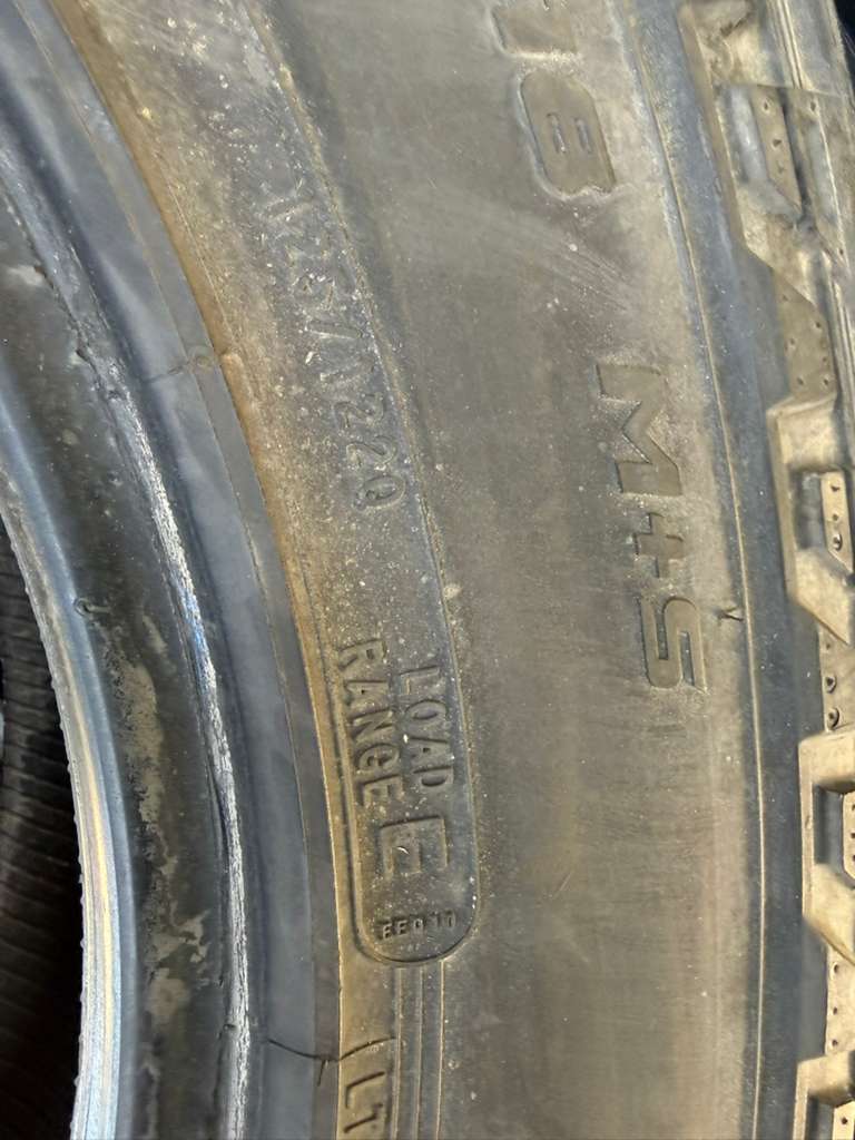 LT275/70R18 Pair (2 Used Tires) Cooper Discoverer ST Maxx