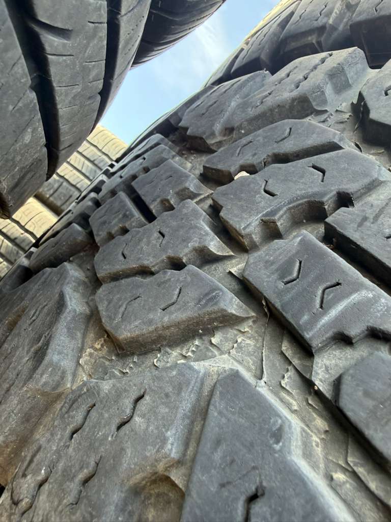 LT285/75R18 Pair (2 Used Tires) Goodyear Wrangler DuraTrac