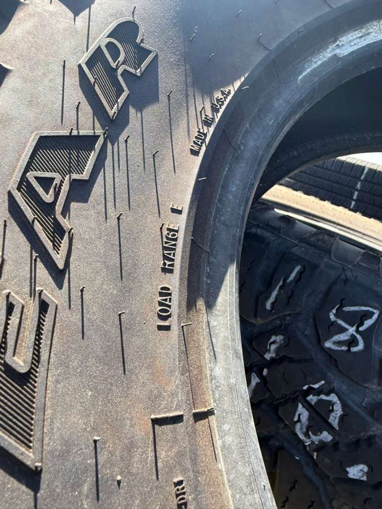 LT285/75R18 Pair (2 Used Tires) Goodyear Wrangler DuraTrac