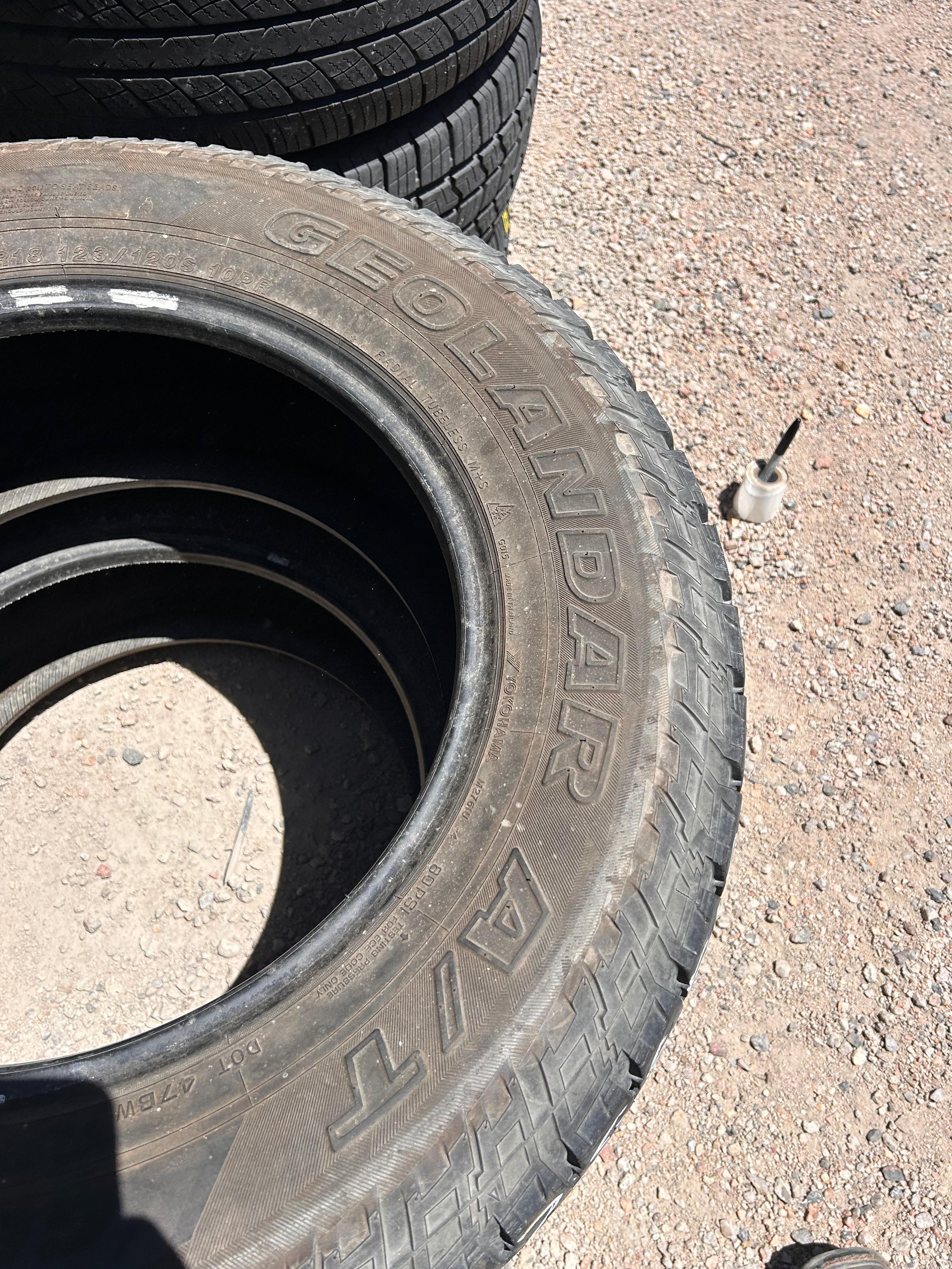 LT275/65R18 Pair (2 Used Tires) Yokohama Geolandar AT