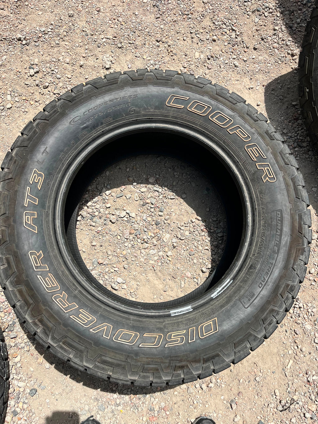 LT275/65R18 Set (4 Used Tires) Cooper Discover AT3