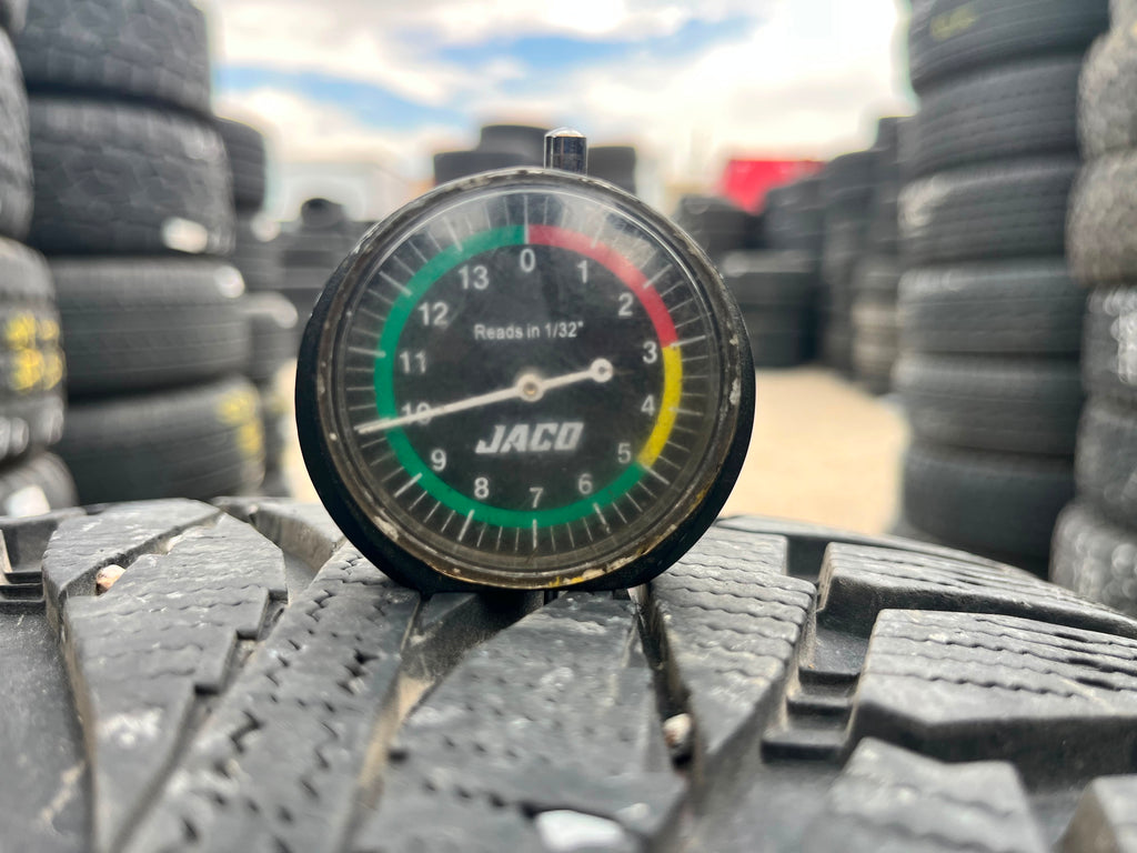 265/65R18 Pair (2 Used Tires) Nokia Hankapeliitta R2