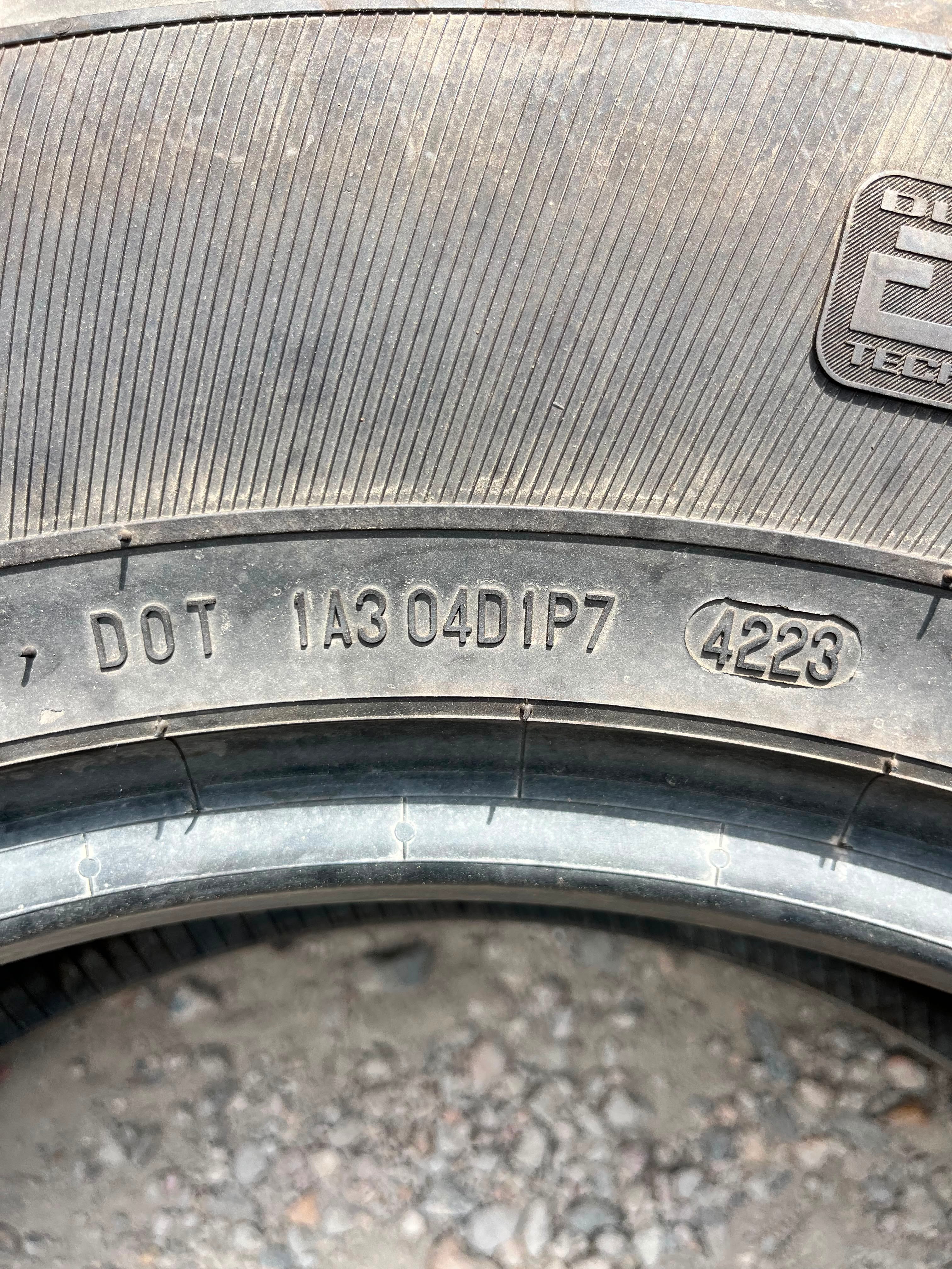 LT275/66R18 Pair (2 Used Tires) General Grabber HTS