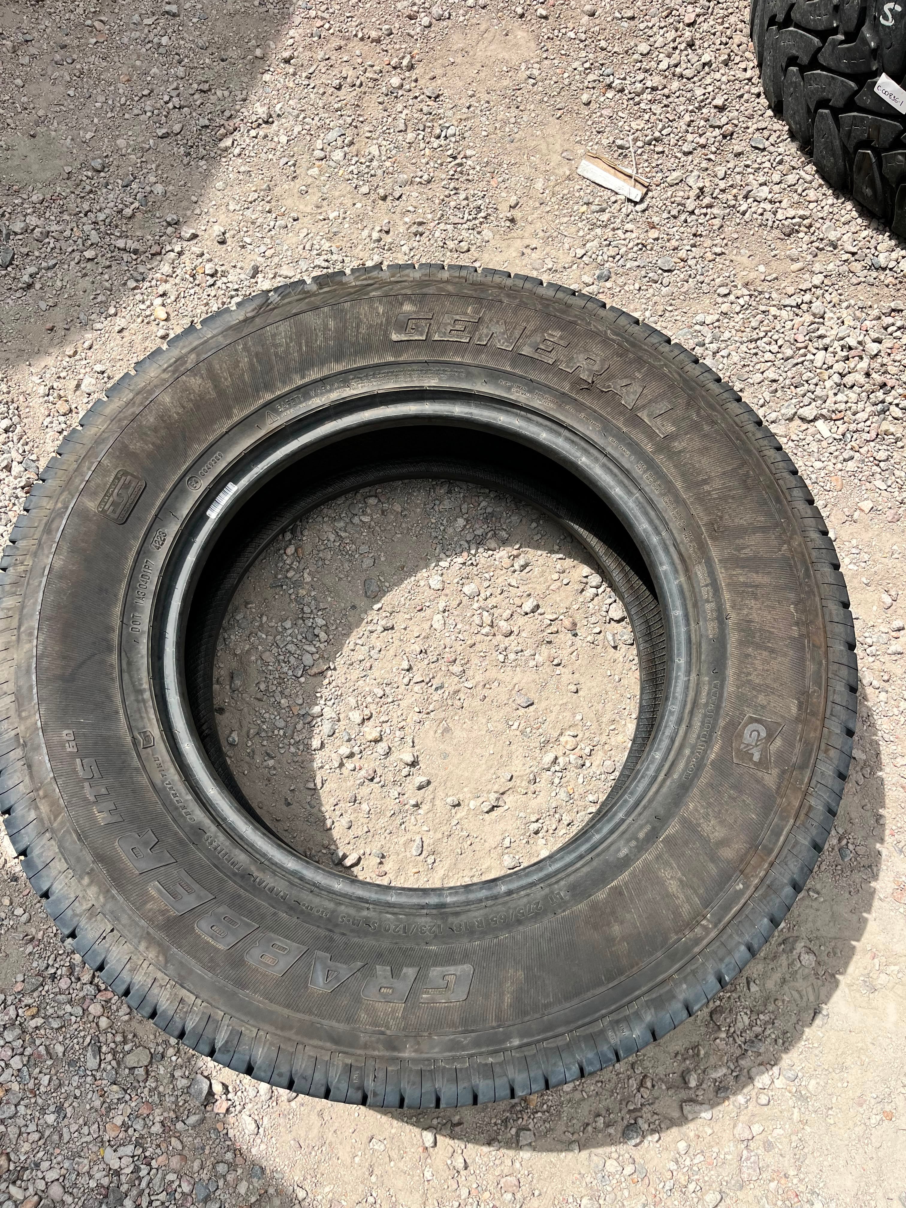 LT275/66R18 Pair (2 Used Tires) General Grabber HTS