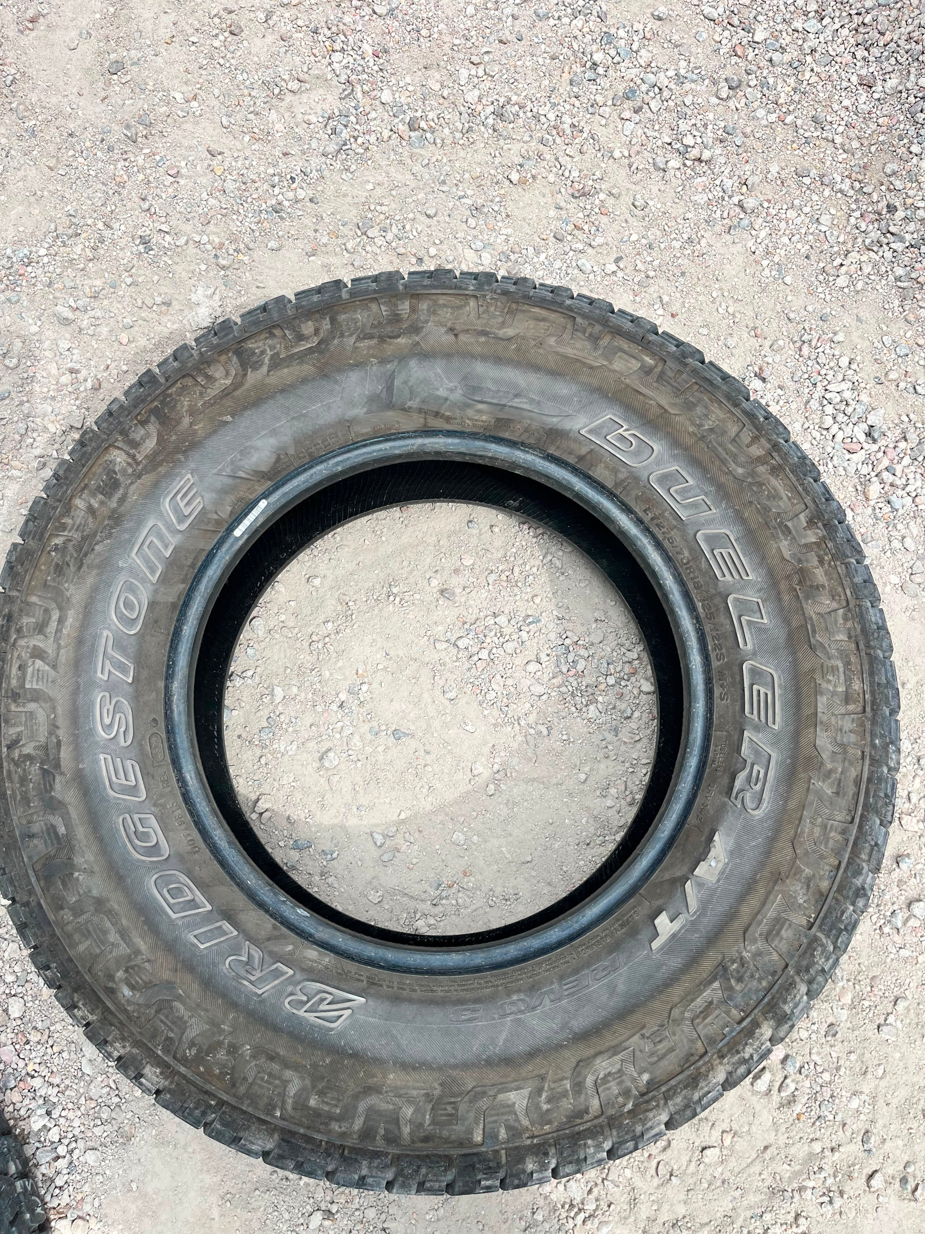 LT275/70R18 Set (4 Used Tires) Bridgestone Dueler Revo 3