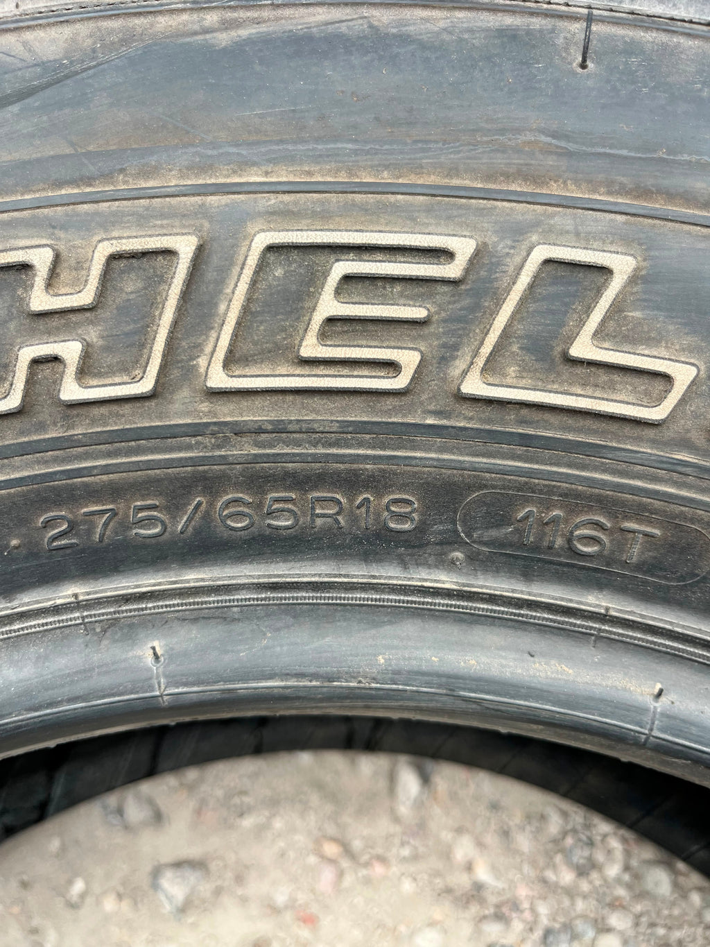 275/65R18 Set (4 Used Tires) Michelin Primacy XC