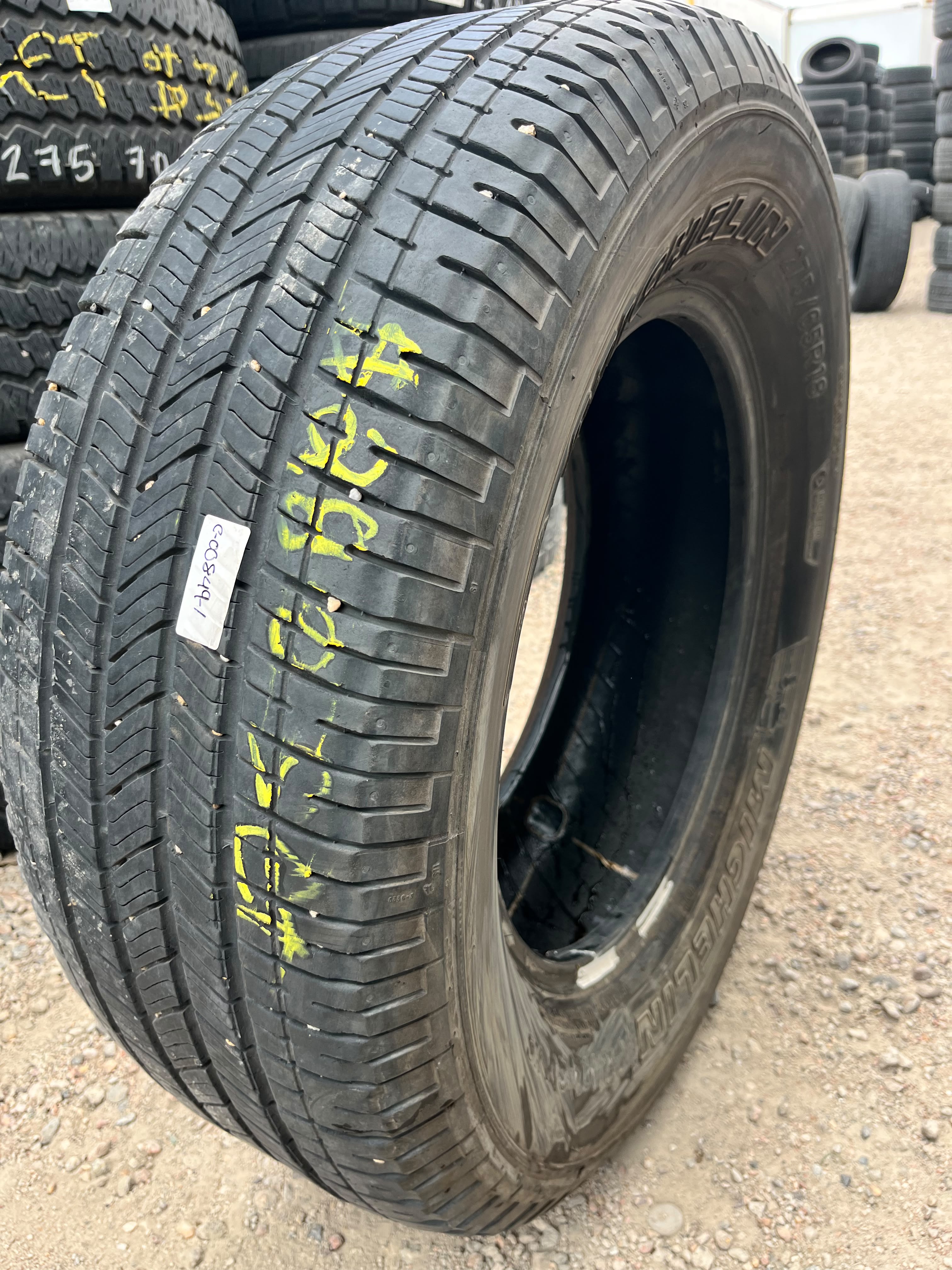 275/65R18 Set (4 Used Tires) Michelin Primacy XC