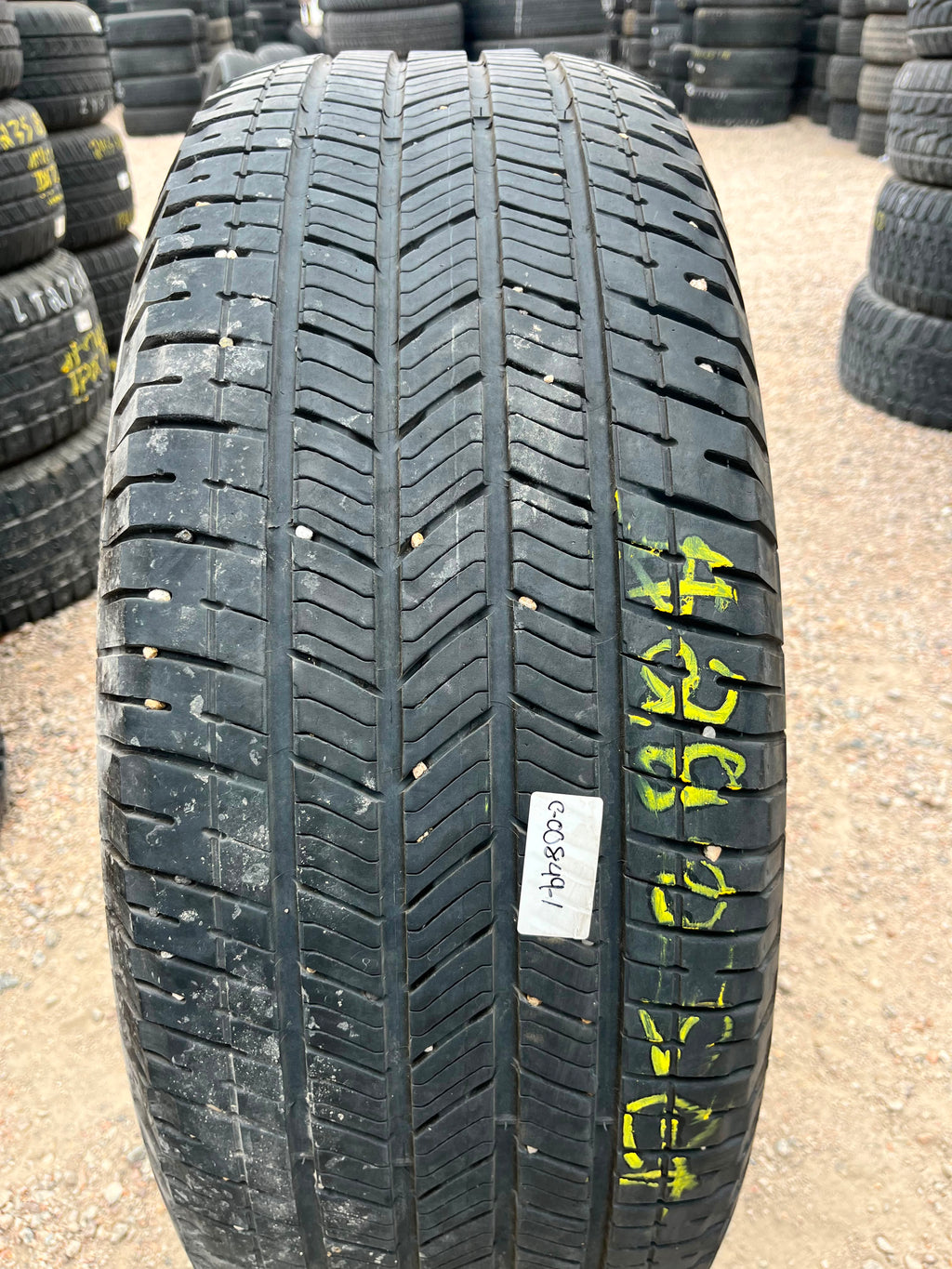 275/65R18 Set (4 Used Tires) Michelin Primacy XC