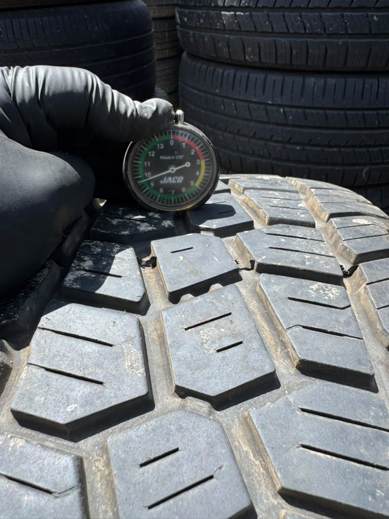 LT275/65R18 Pair (2 Used Tires) Mastercraft Stratus AP
