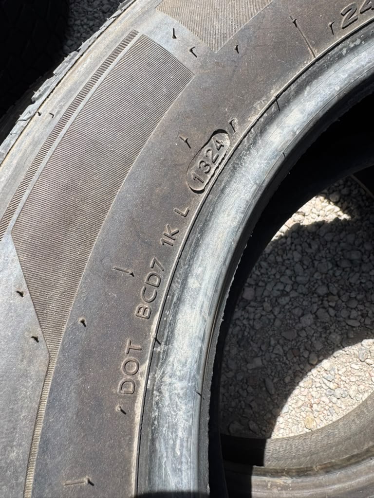 245/60R18 Pair (2 Used Tires) Laufenn X Fit HT