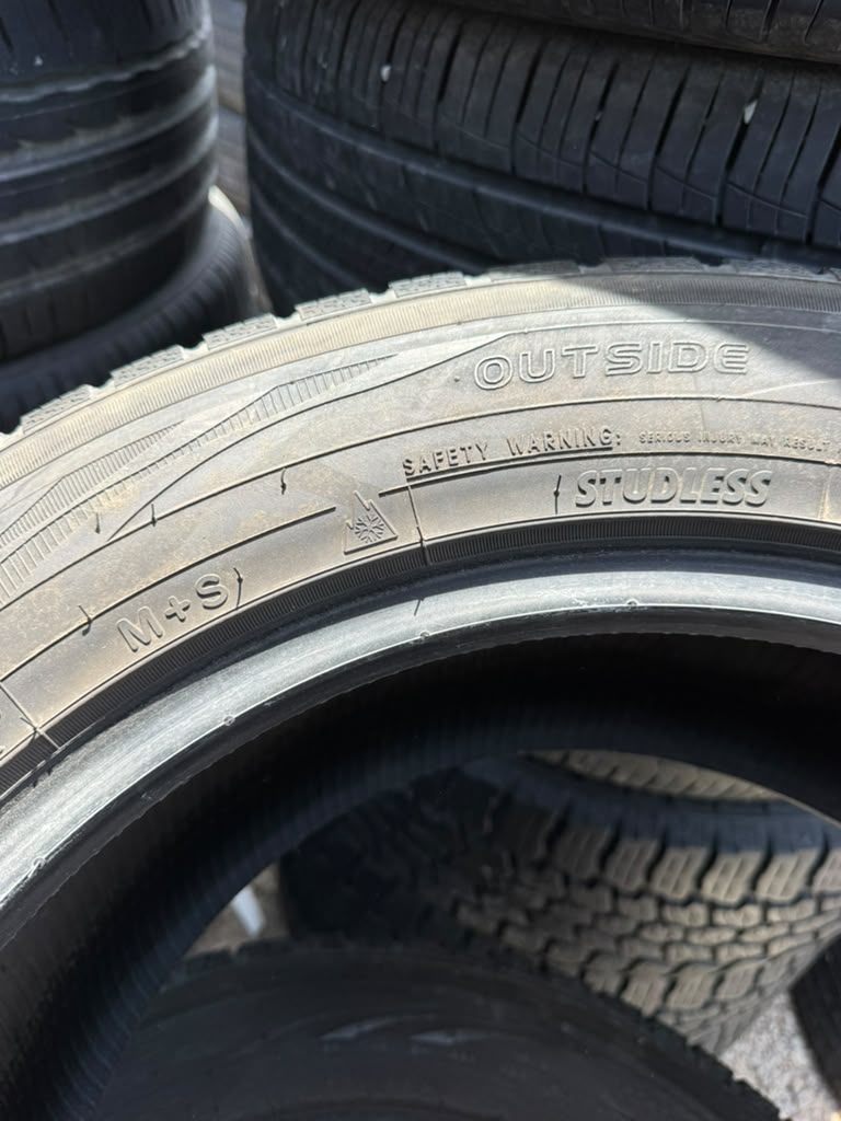 255/55R18 Set (4 Used Tires) Nitto NT90W
