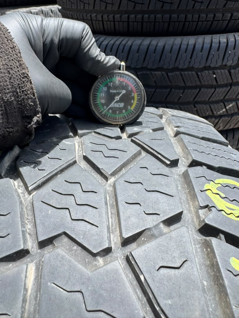 LT275/65R18 Pair (2 Used Tires) DeanTires Back Country