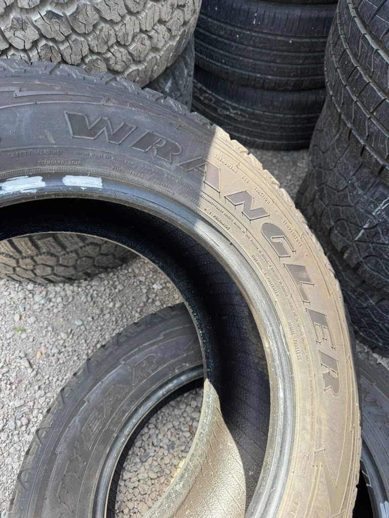 265/60R18 Pair (2 Used Tires) Goodyear Wrangler