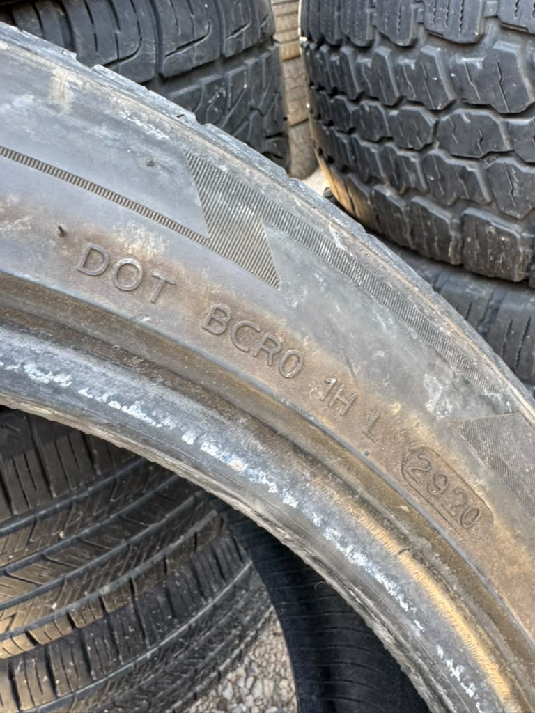 225/45R18 Pair (2 Used Tires) Laufenn S Fit