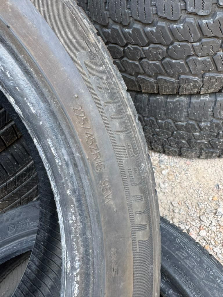 225/45R18 Pair (2 Used Tires) Laufenn S Fit