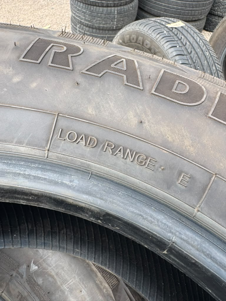 LT275/70R18 Set (4 Used Tires) WestLake Radial SL369