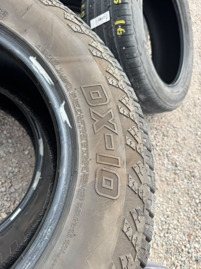 LT265/70R18 Pair (2 Used Tires) Delinte DX-10