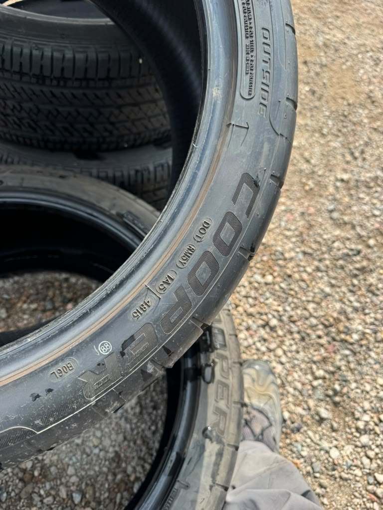 275/35R20 Pair (2 Used Tires)  Cooper Zeon RS3-S