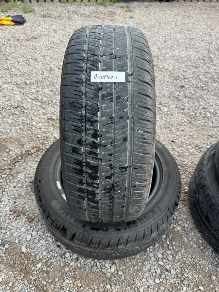 215/55R17 Pair (2 Used Tires) Yokohama Avid Ascend GT